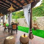 Villa Aurora With Heated Pool *