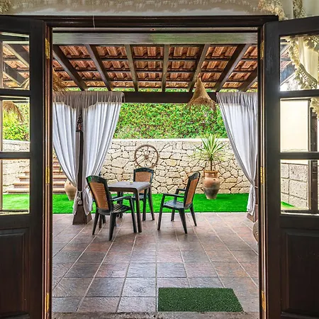 Aurora With Heated Pool * Ла-Сиснера